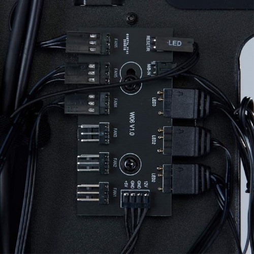 LIAN LI LANCOOL 215 RGB TG MIDI ATX KASA LIAN LI LANCOOL 215 RGB TG MIDI ATX KASA